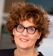 Prof. Anne Schilder